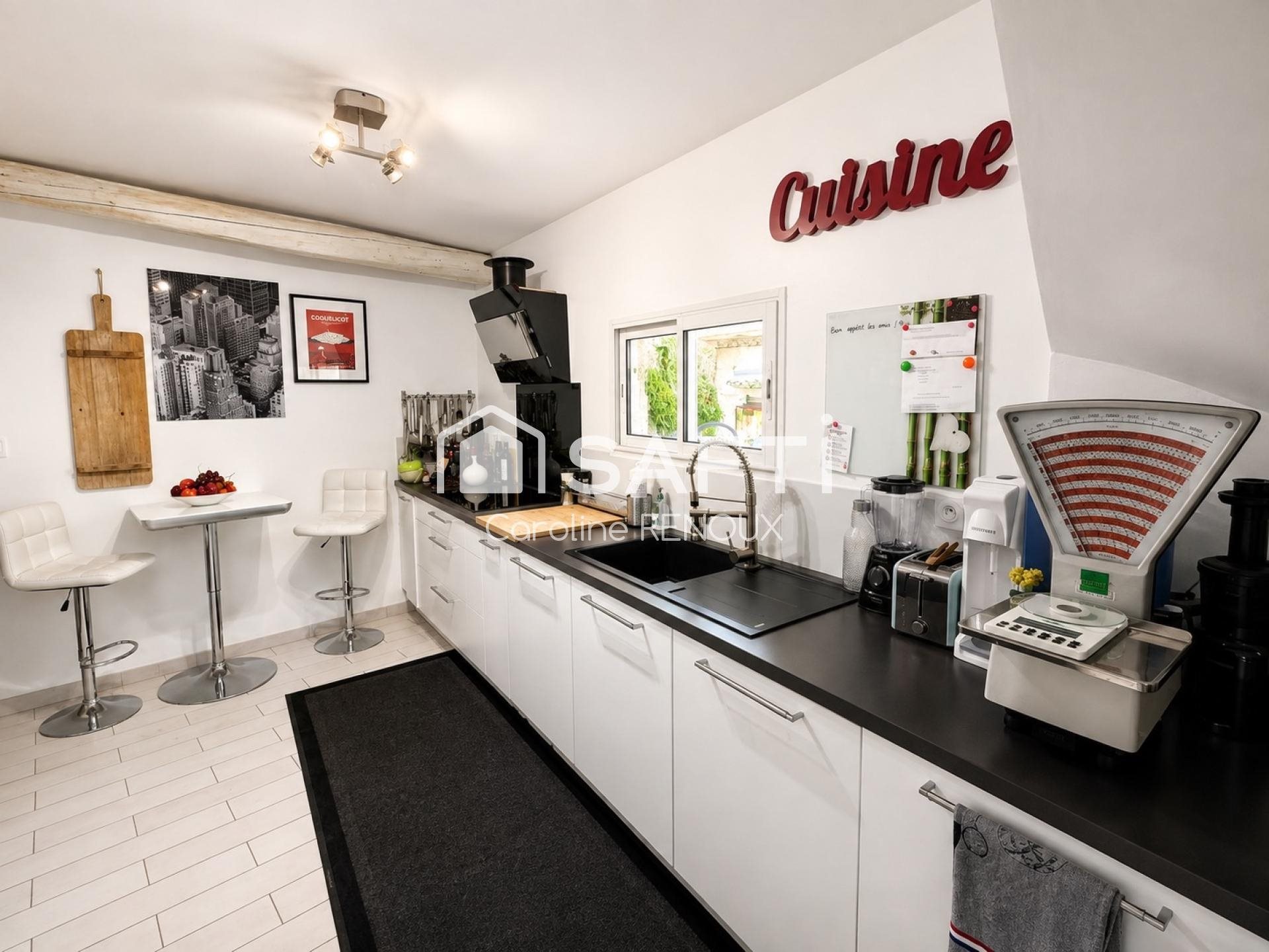 Maison à vendre, 130m², Puyvert
