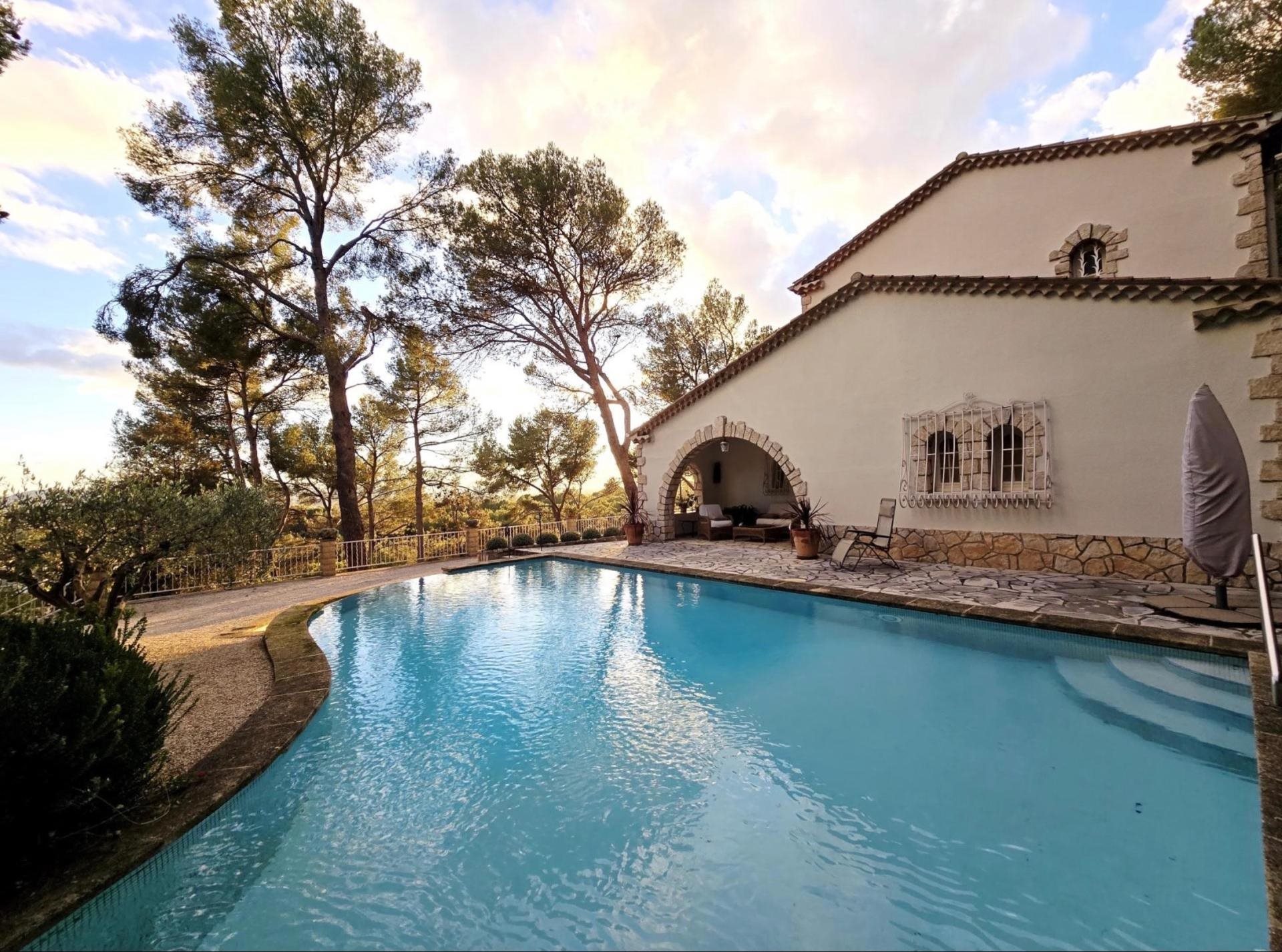 Maison à vendre, 145m², Mérindol