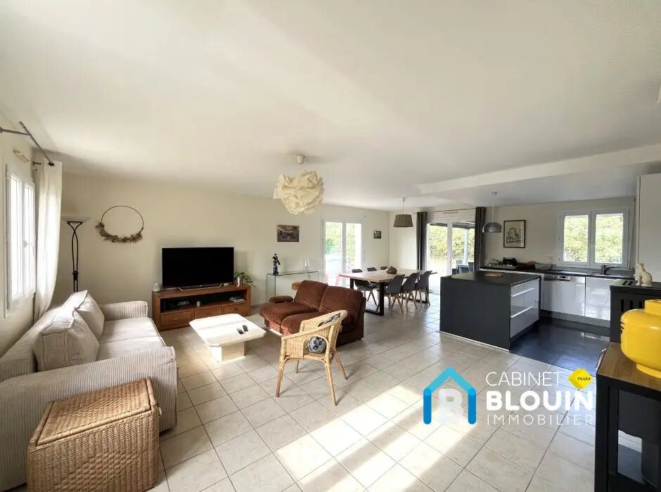 Maison à vendre, 106m², Ligné