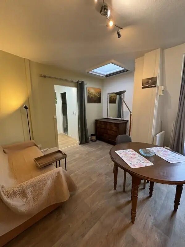 Appartement à louer, 23m², Paris 17ème