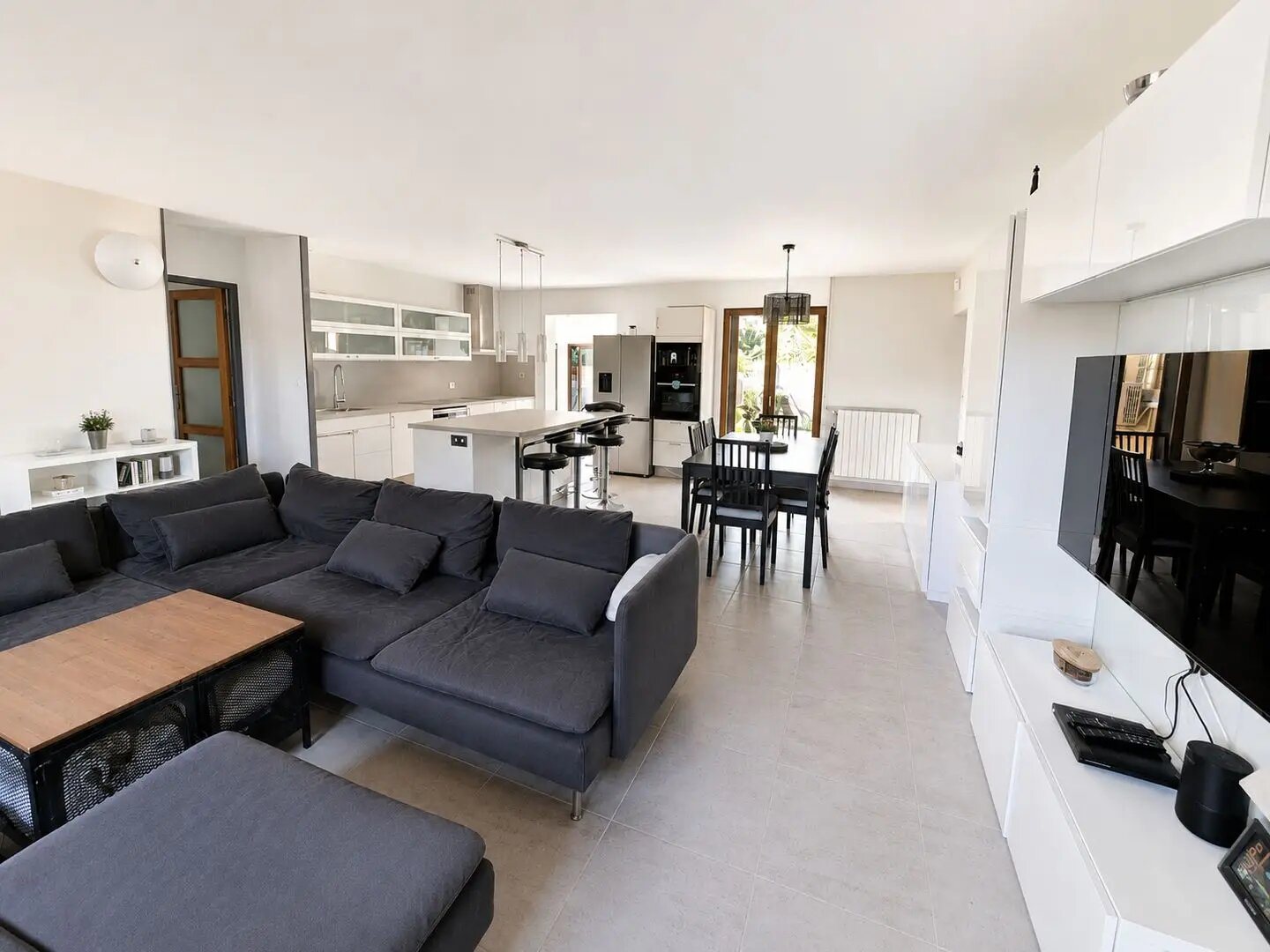 Maison à louer, 280m², Canéjan