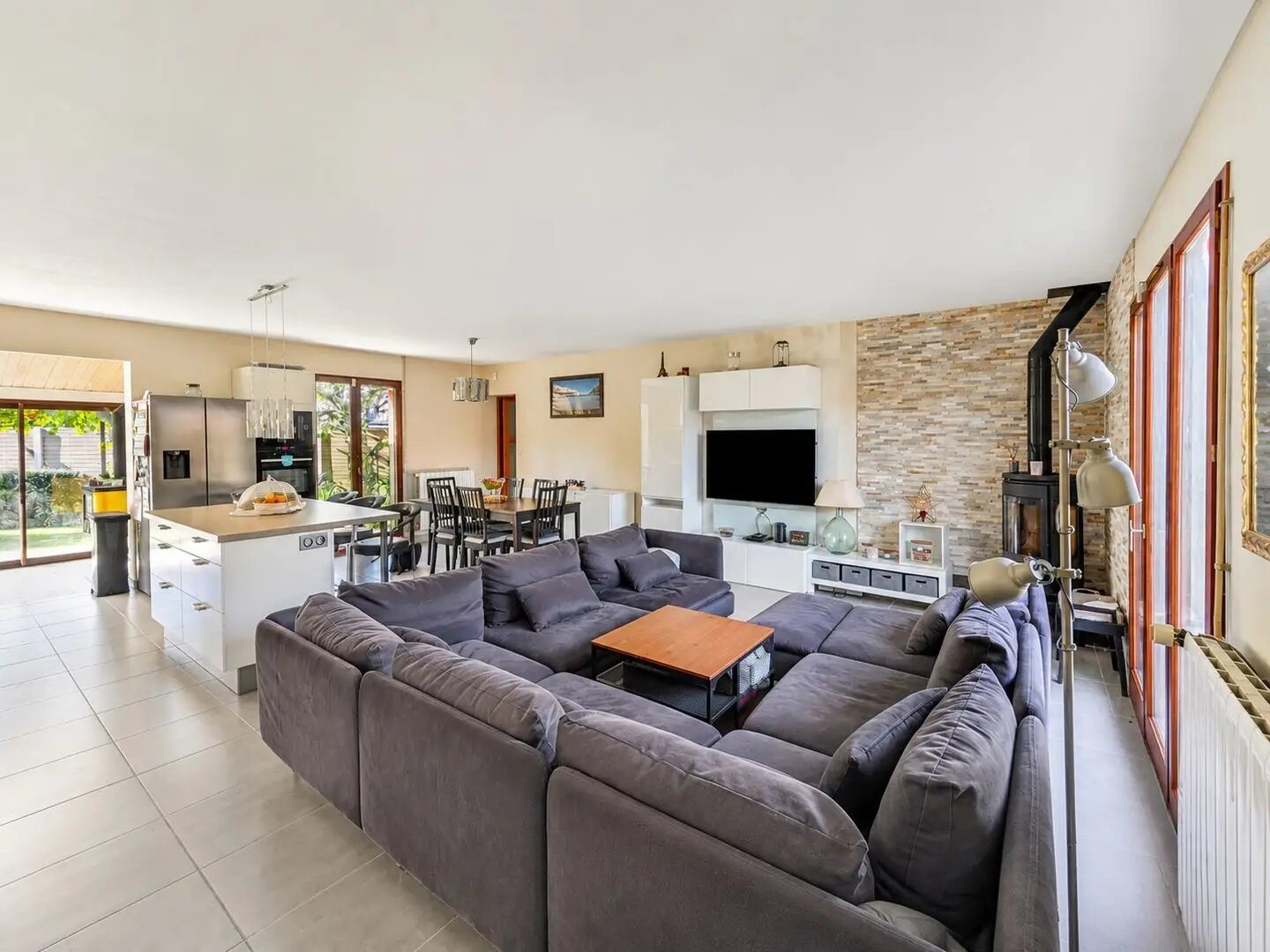 Maison à louer, 280m², Canéjan