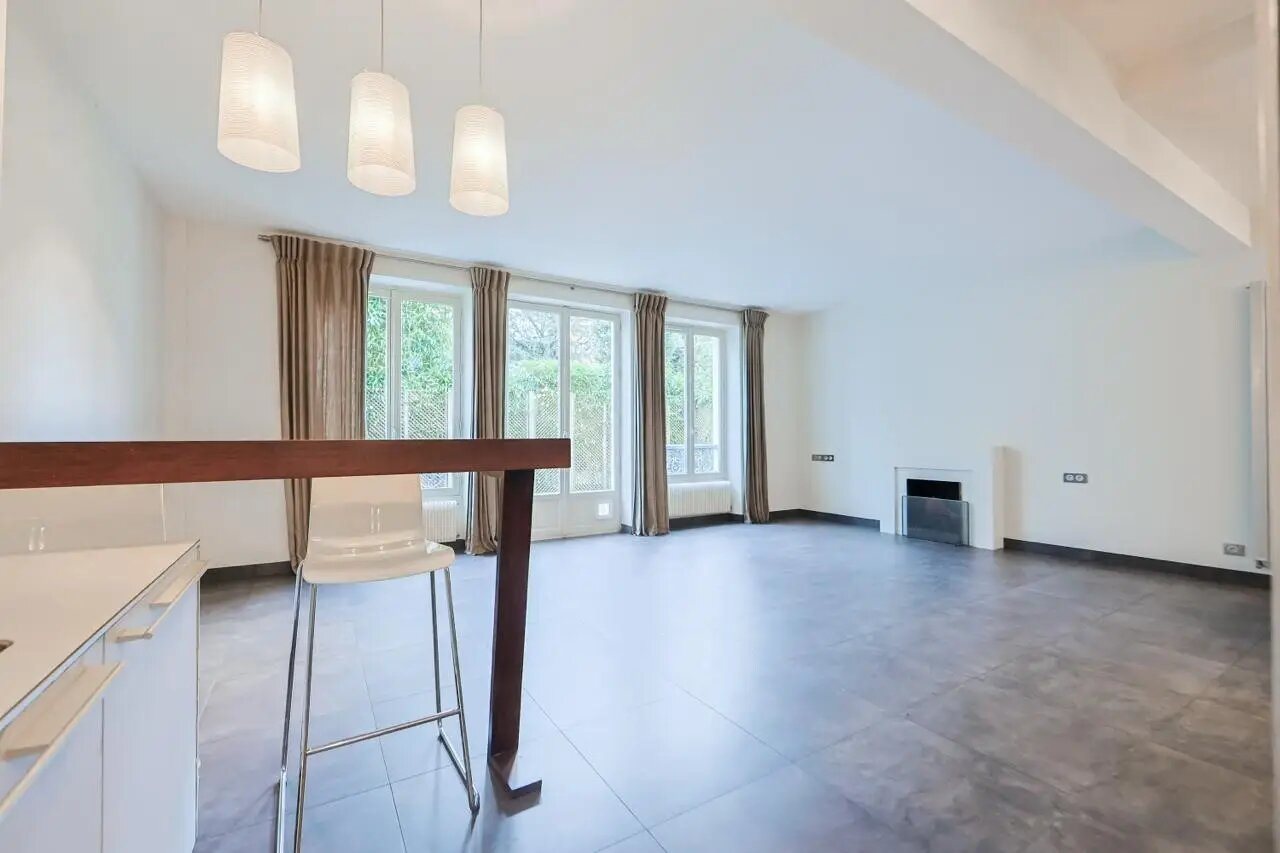Maison à louer, 143m², Paris 16ème