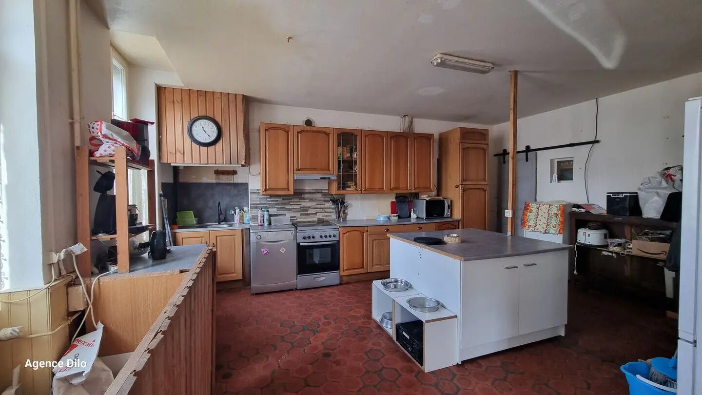 Maison à vendre, 188m², Chéu