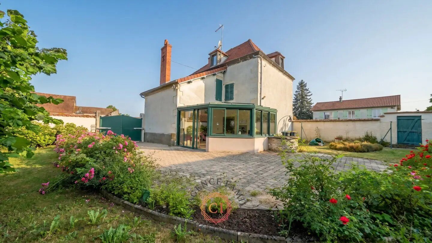 Maison à vendre, 140m², Effiat
