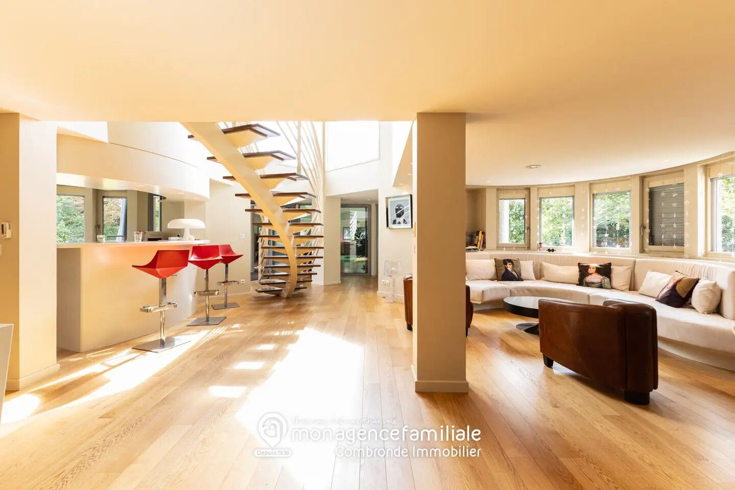 Maison à vendre, 250m², Pont-du-Château