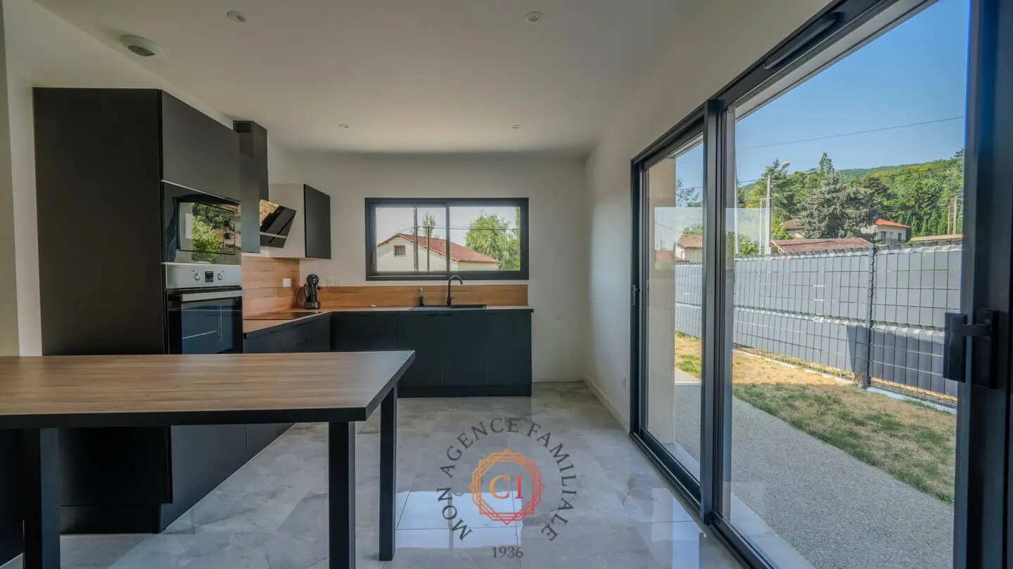 Maison à vendre, 105m², Volvic