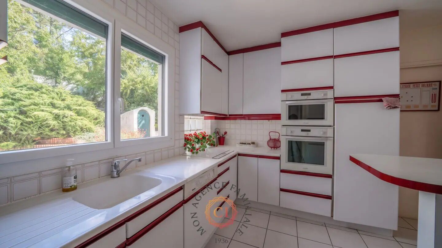 Maison à vendre, 214m², Pessat-Villeneuve