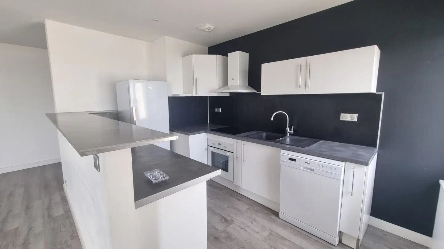 Appartement à louer, 84m², Châteaugay
