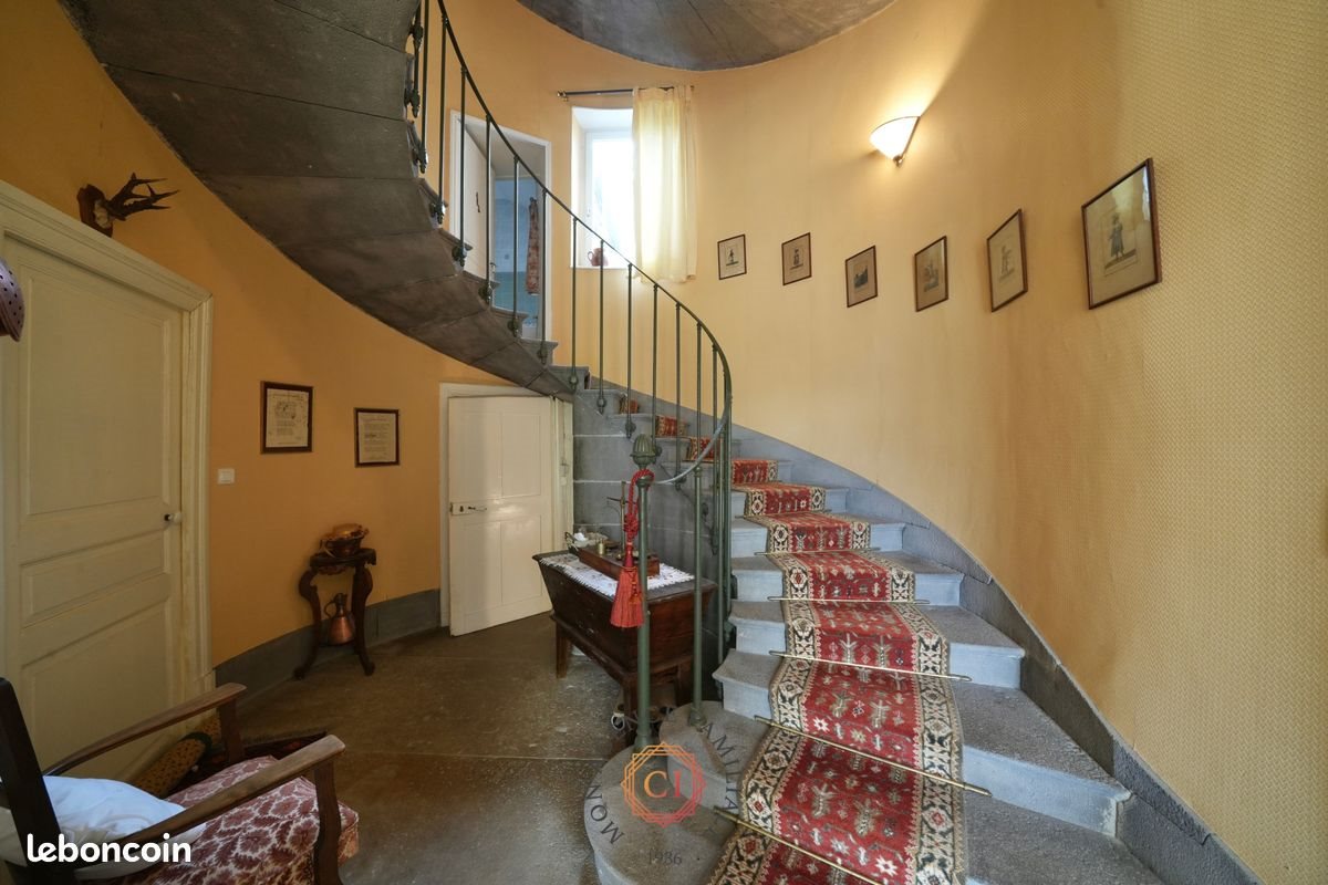 Maison à vendre, 187m², Saint-Myon