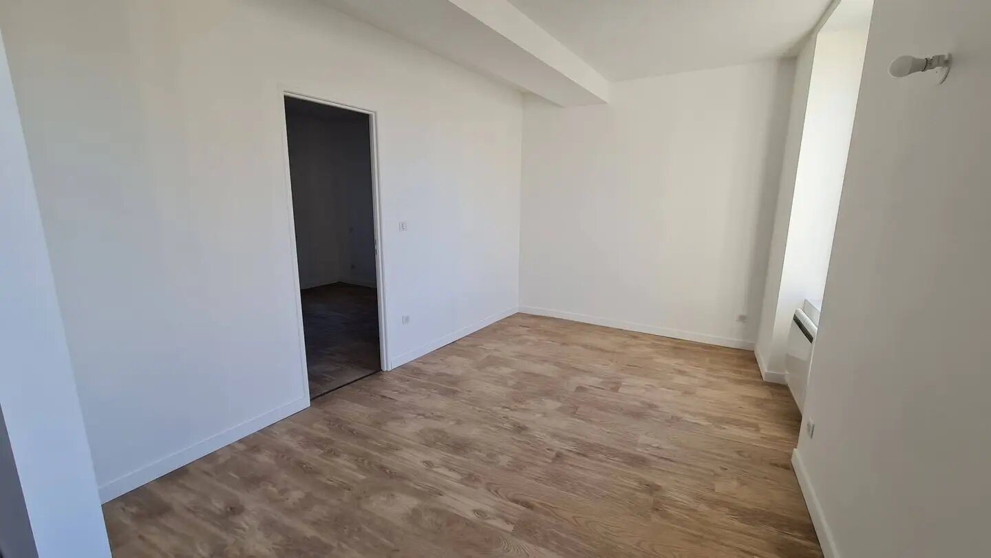 Appartement à louer, 62m², Maringues