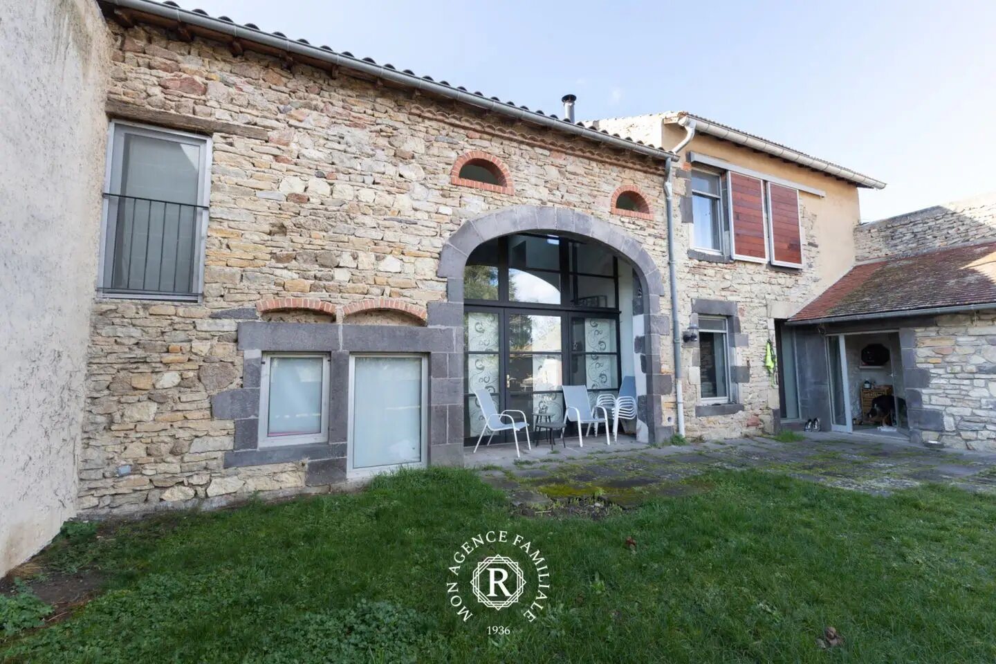 Maison à vendre, 161m², Saint-Myon