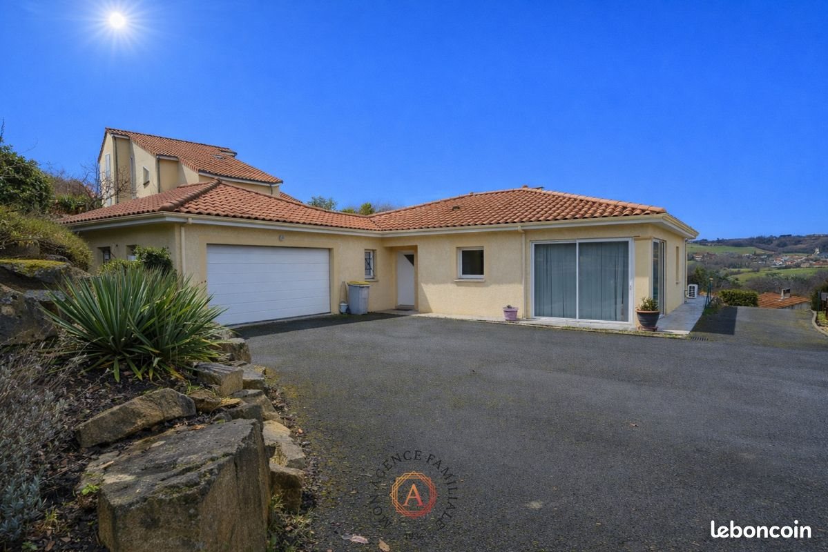 Maison à vendre, 130m², Châtel-Guyon