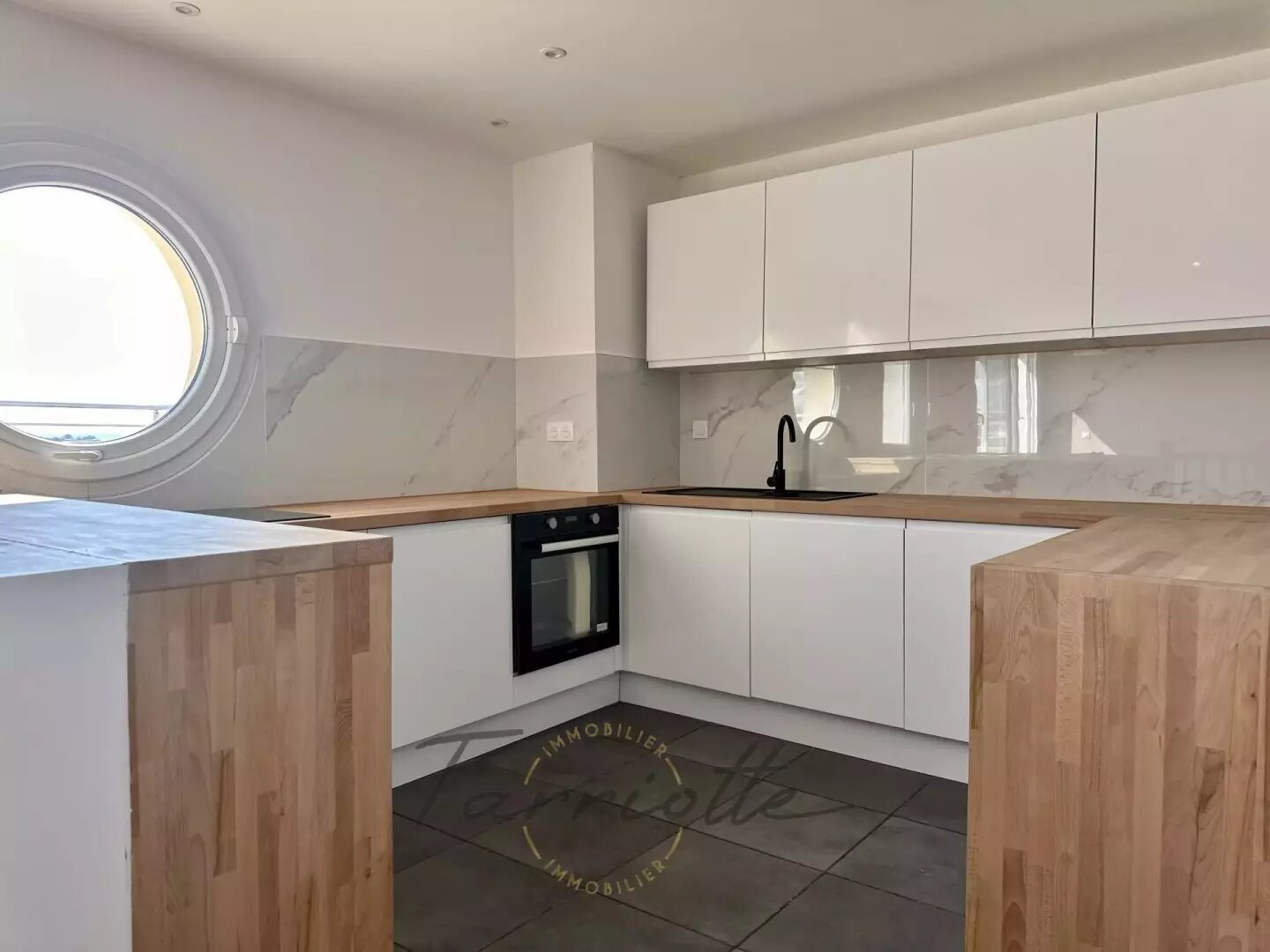 Appartement à vendre, 72m², Montélimar