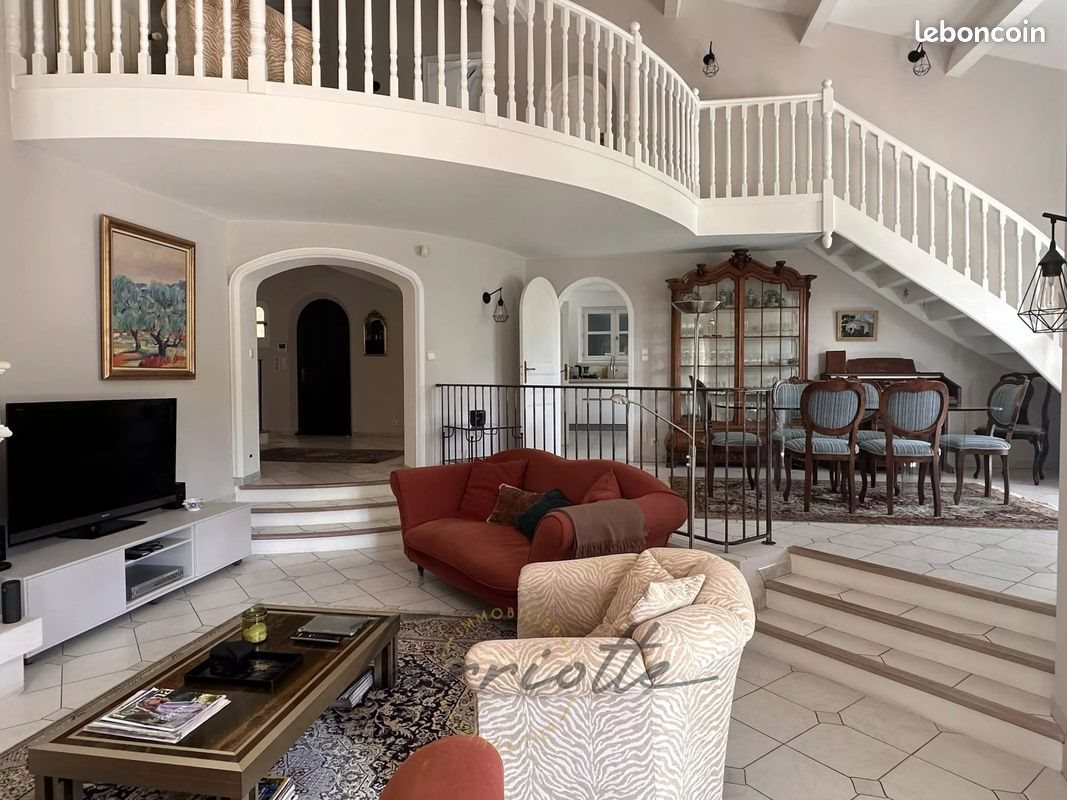 Maison à vendre, 340m², Allan