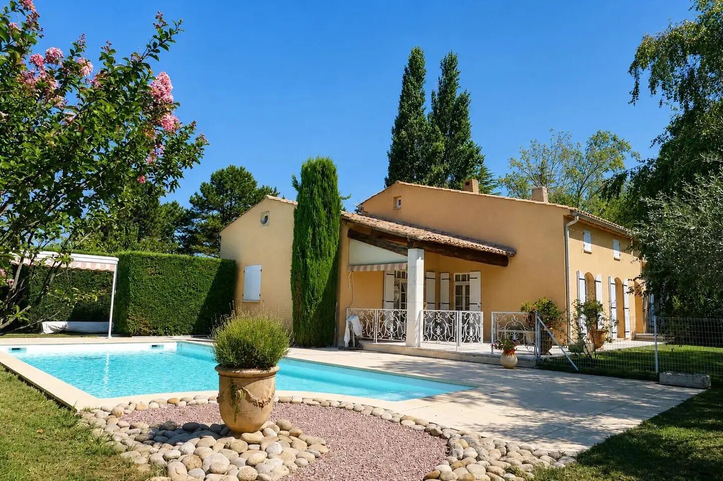 Maison à vendre, 155m², Pierrelatte