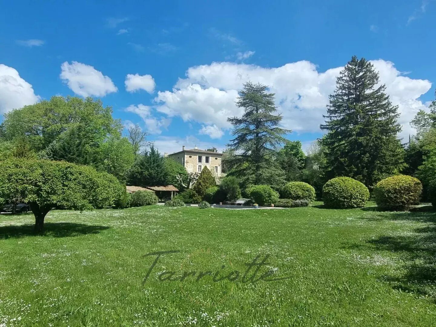 Maison à vendre, 340m², Dieulefit