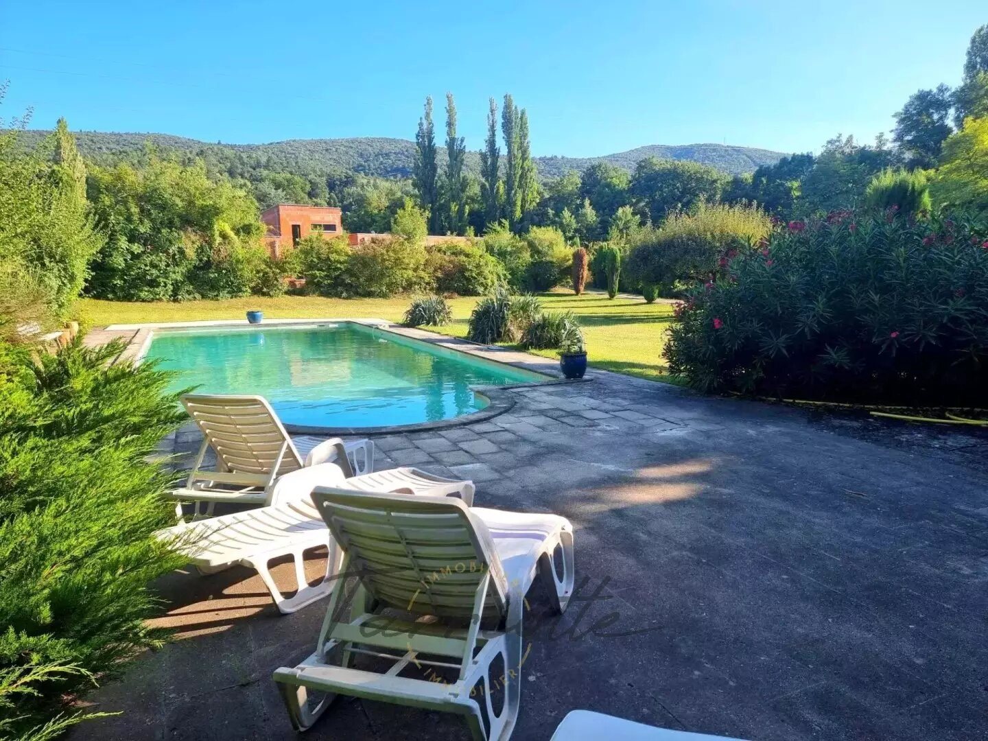 Maison à vendre, 340m², Dieulefit