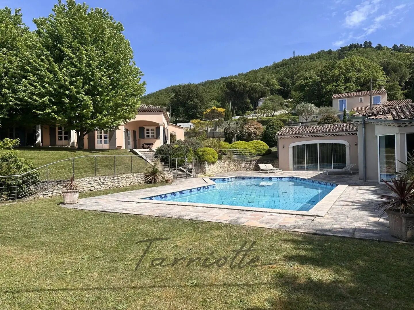 Maison à vendre, 340m², Montélimar