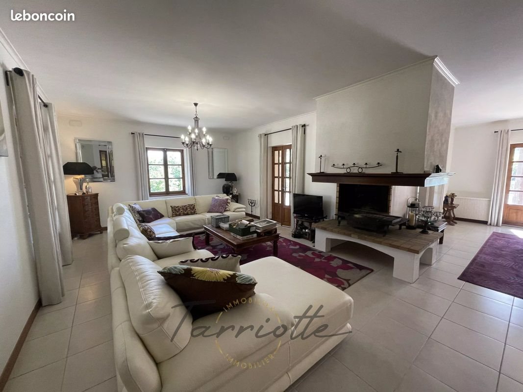 Maison à vendre, 295m², Alba-la-Romaine