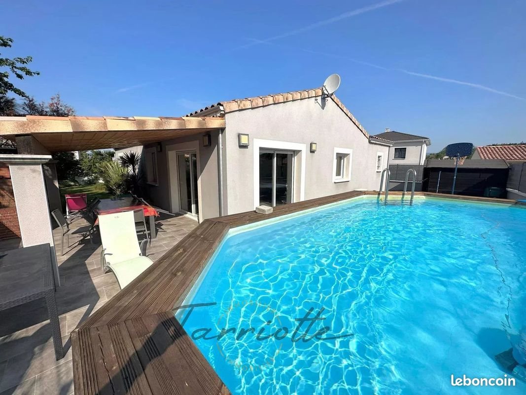 Maison à vendre, 91m², Malataverne