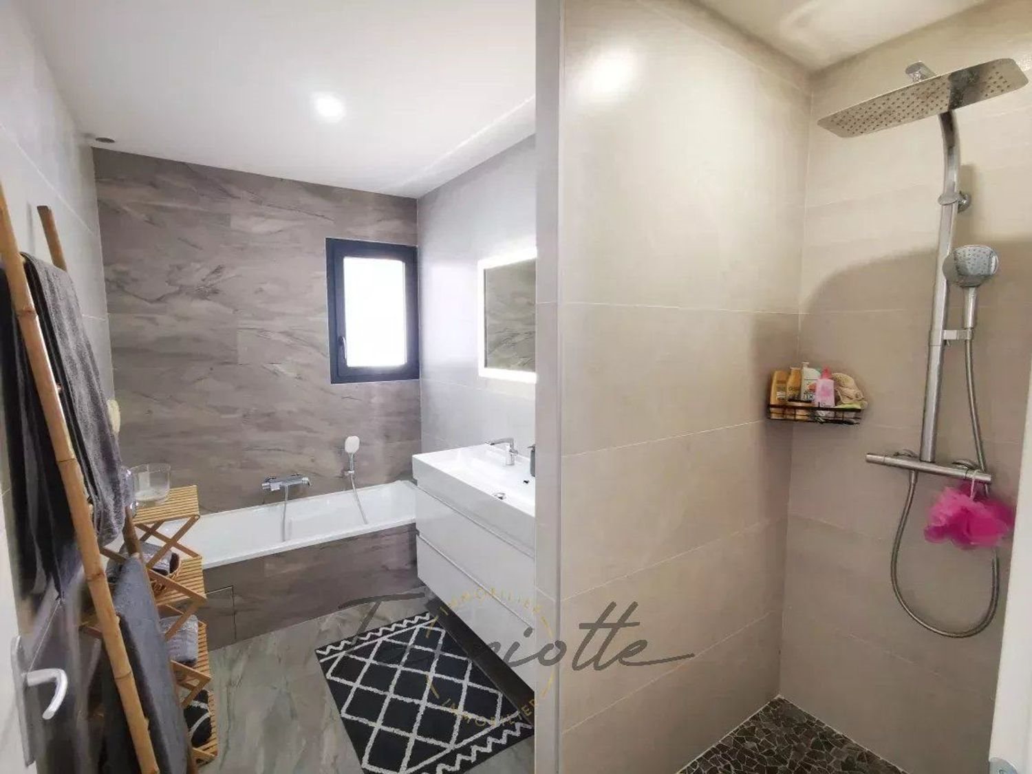 Maison à vendre, 110m², Rochemaure