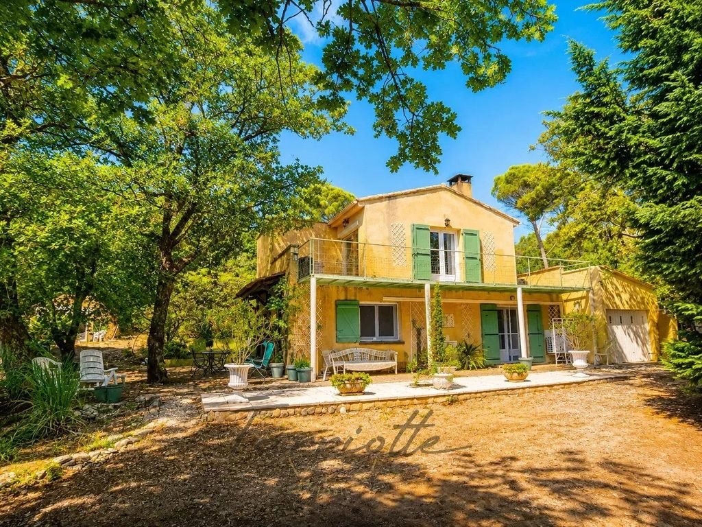 Maison à vendre, 218m², Montségur-sur-Lauzon
