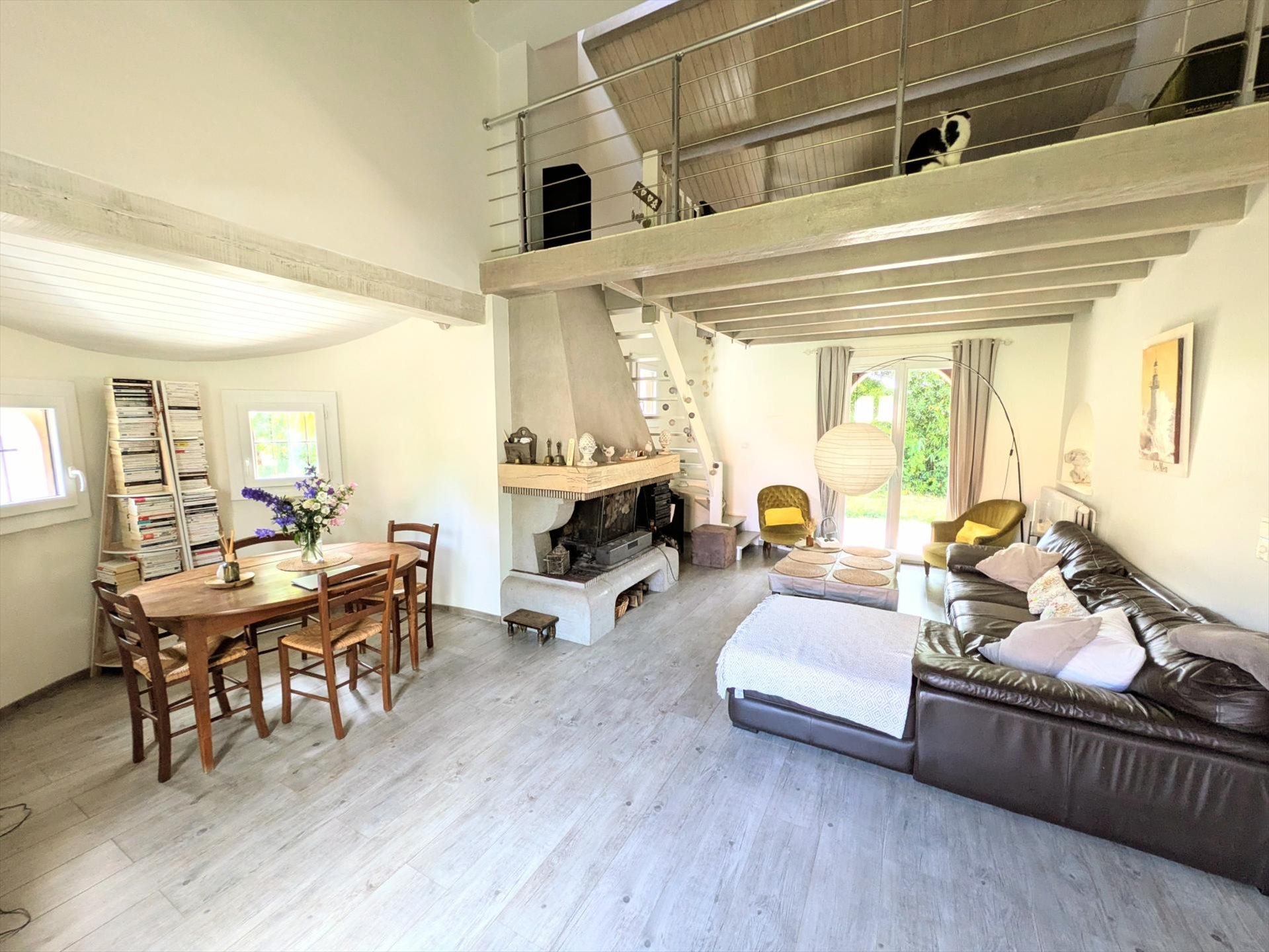 Maison à vendre, 182m², Château-Thébaud