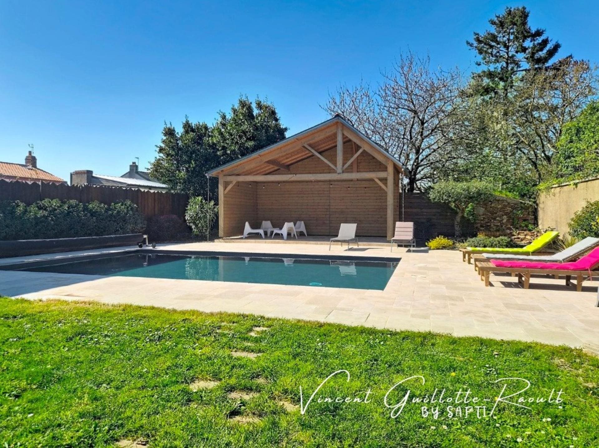Maison à vendre, 250m², Sainte-Pazanne