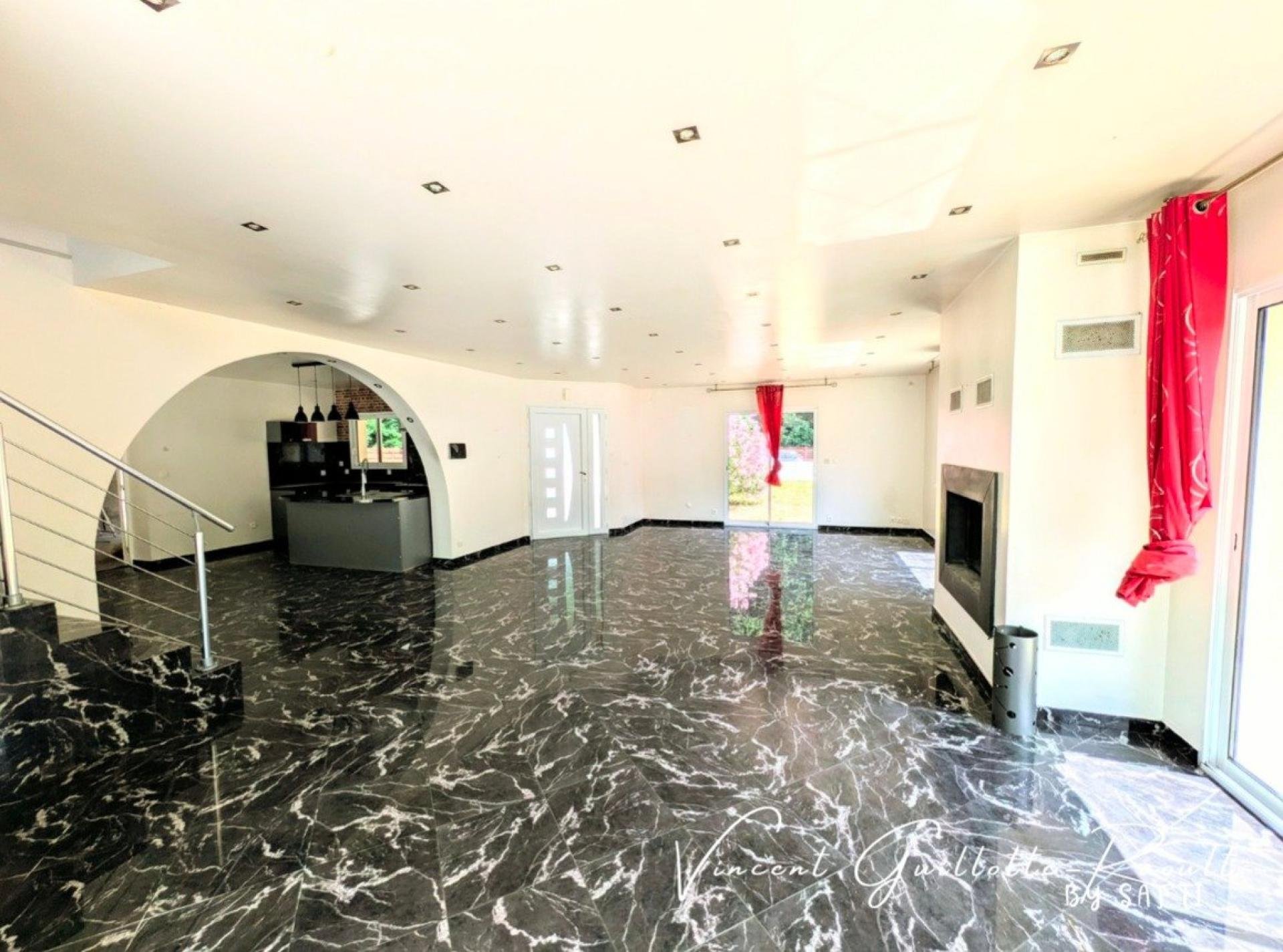 Maison à vendre, 172m², La Chevrolière
