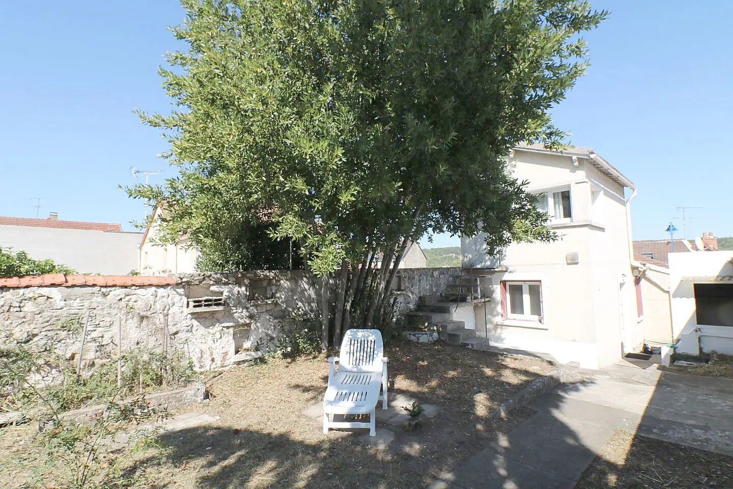 Appartement à louer, 19m², Mantes-la-Jolie