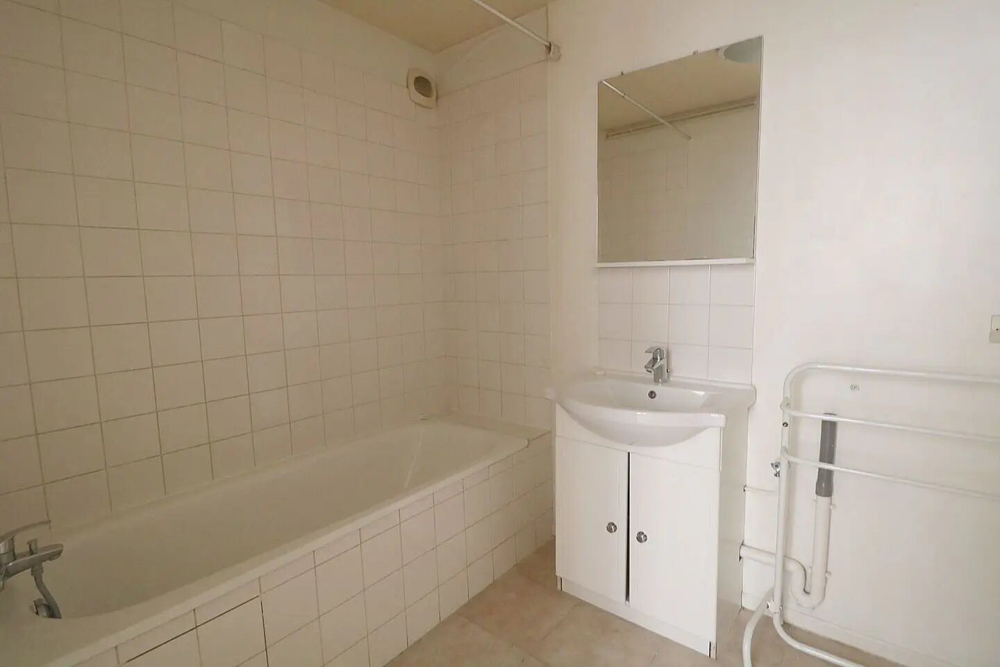 Appartement à louer, 45m², Les Mureaux