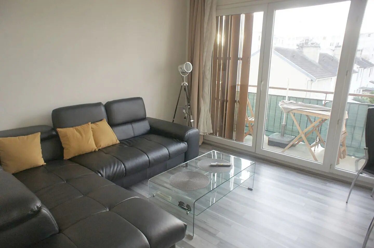 Appartement à louer, 49m², Mantes-la-Ville