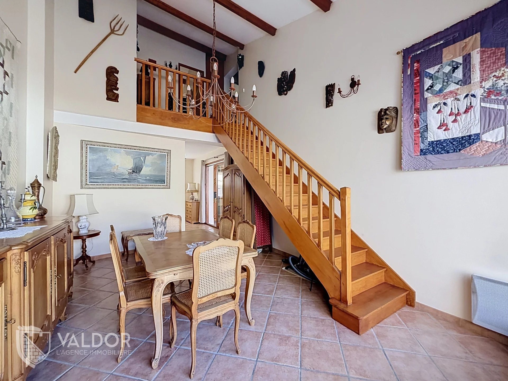 Maison à vendre, 220m², Montmerle-sur-Saône