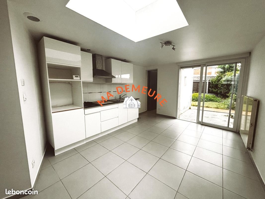 Maison à vendre, 78m², Neuville-en-Ferrain