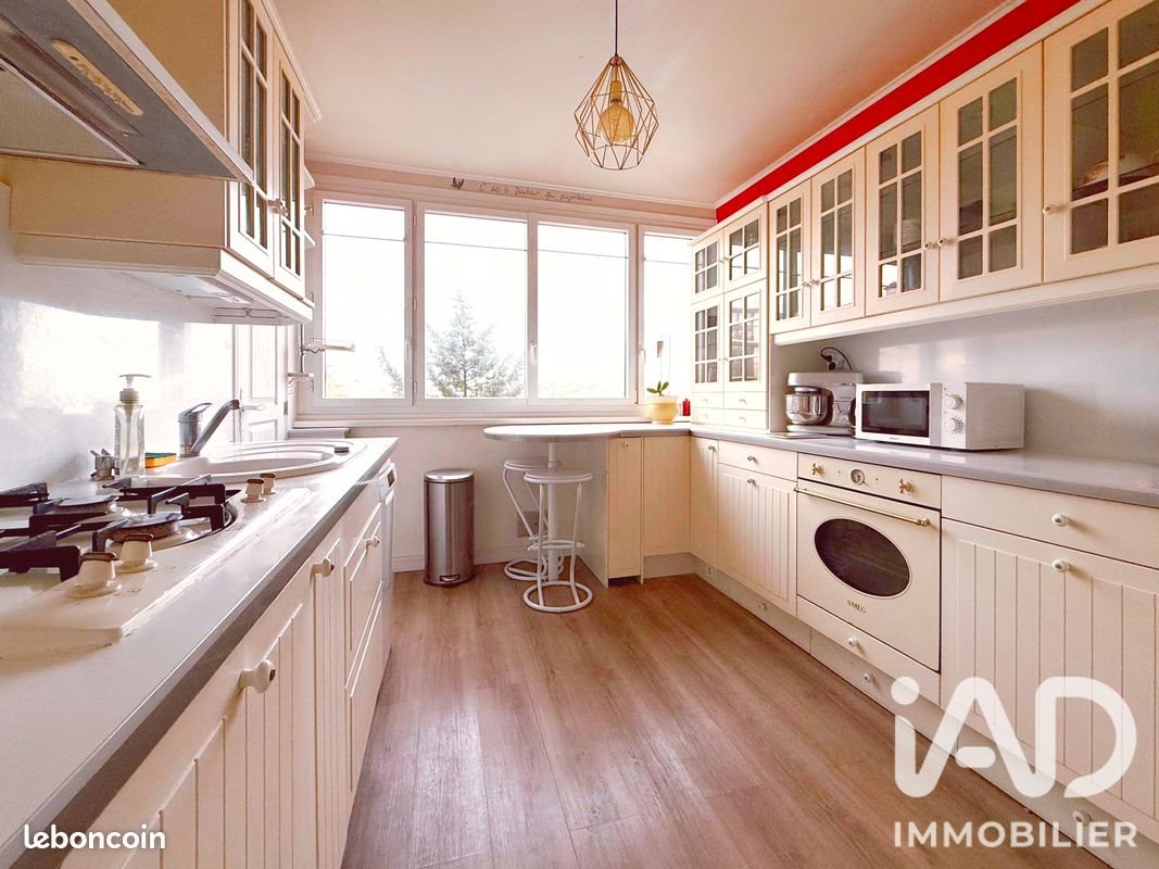 Appartement à vendre, 67m², Fontenay-le-Fleury