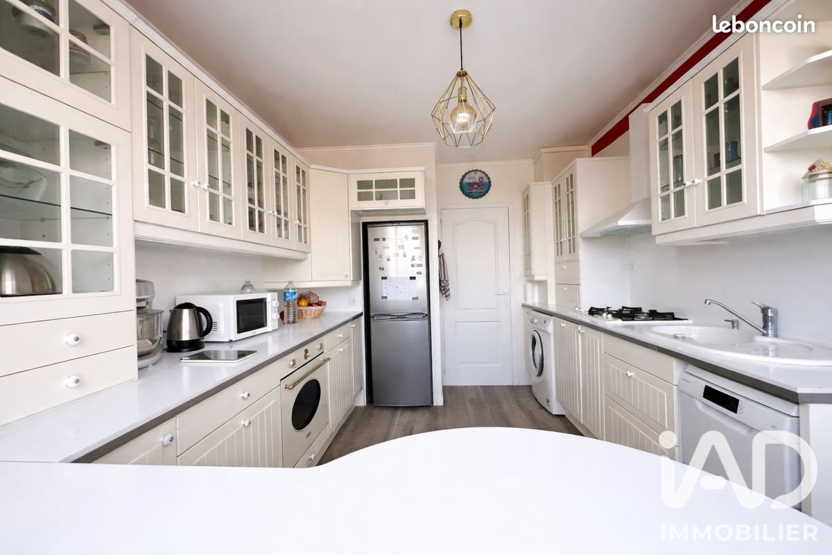Appartement à vendre, 67m², Fontenay-le-Fleury