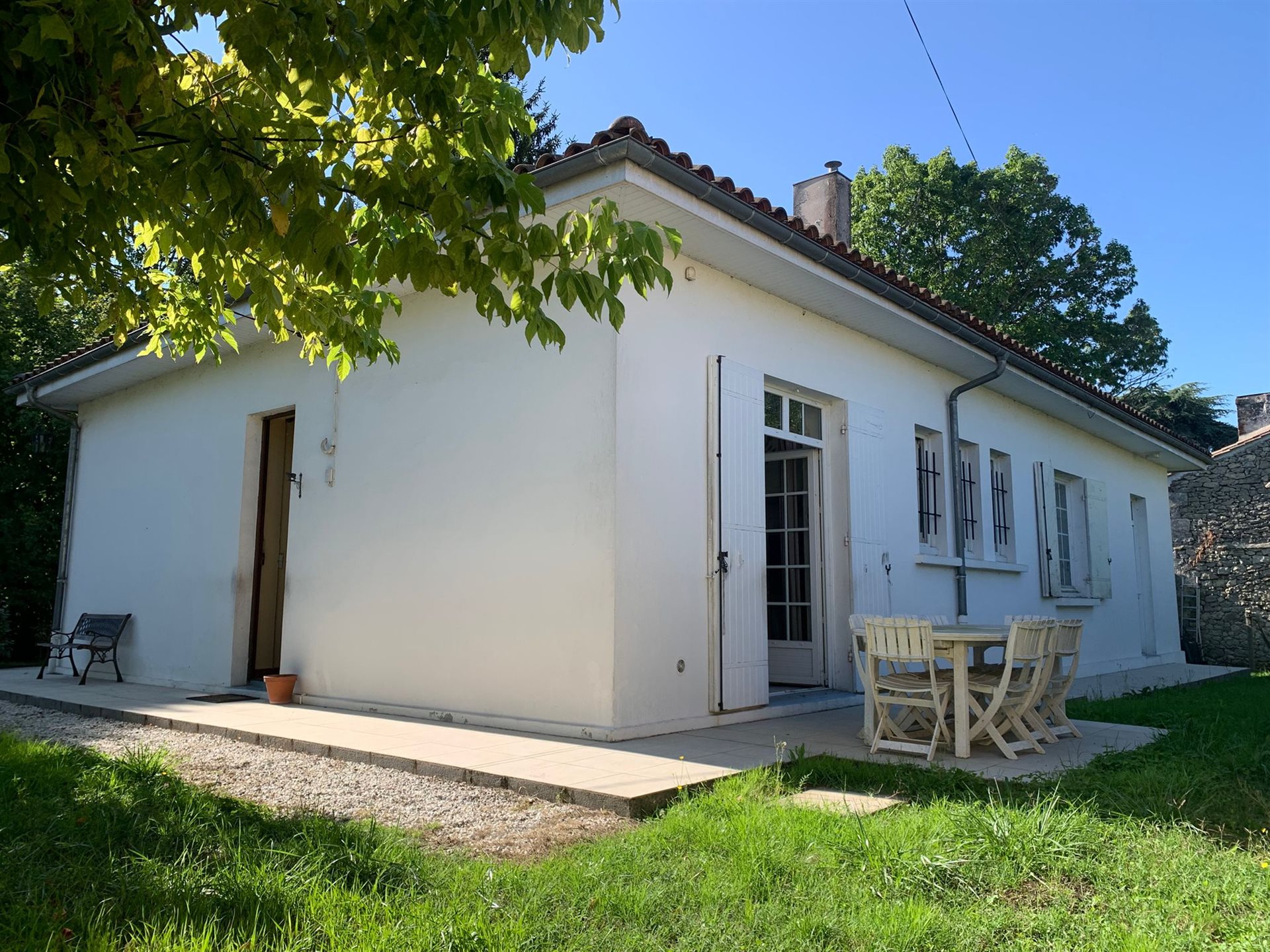 Maison à vendre, 110m², Sauveterre-de-Guyenne