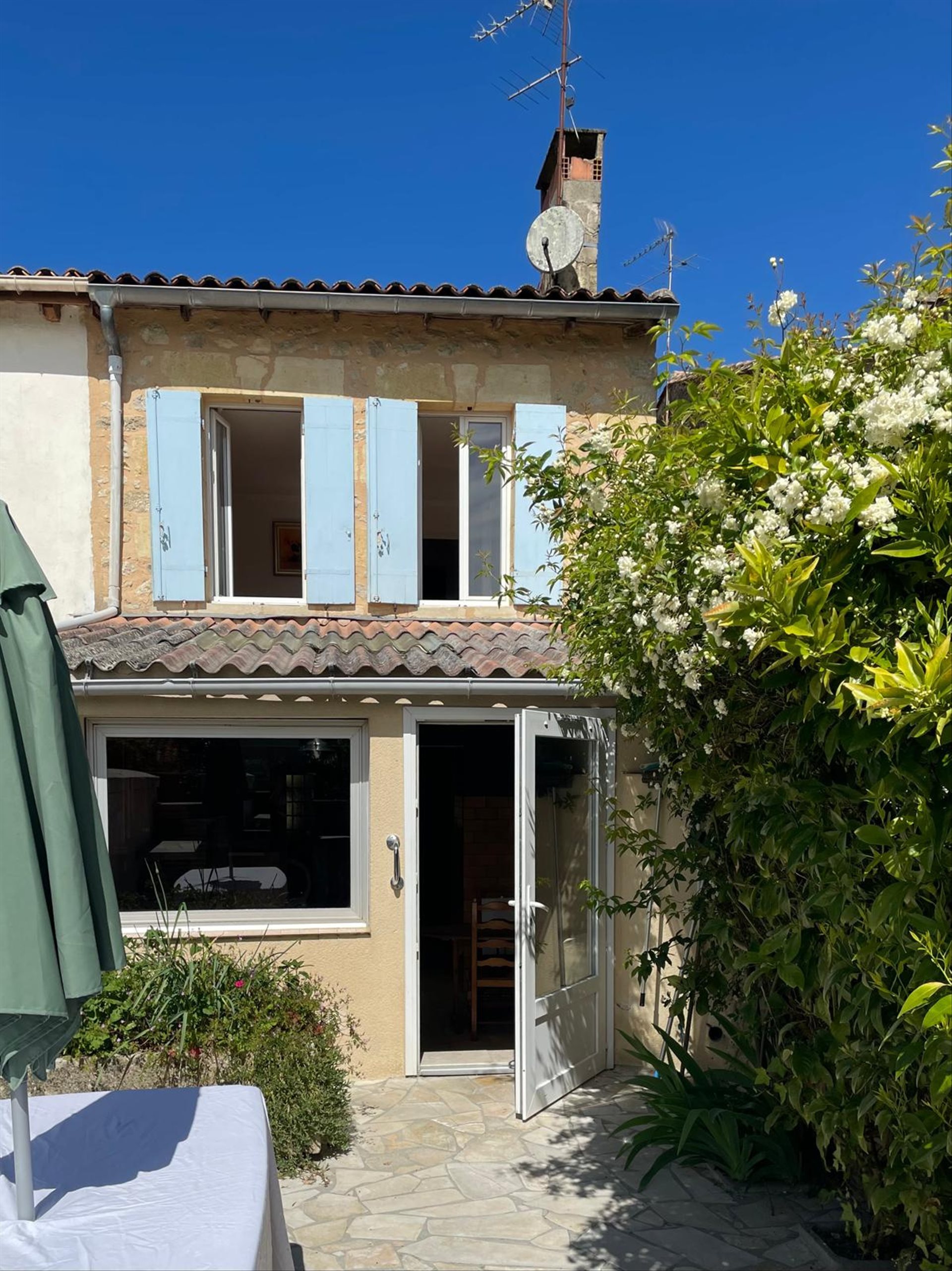 Maison à vendre, 160m², Sauveterre-de-Guyenne
