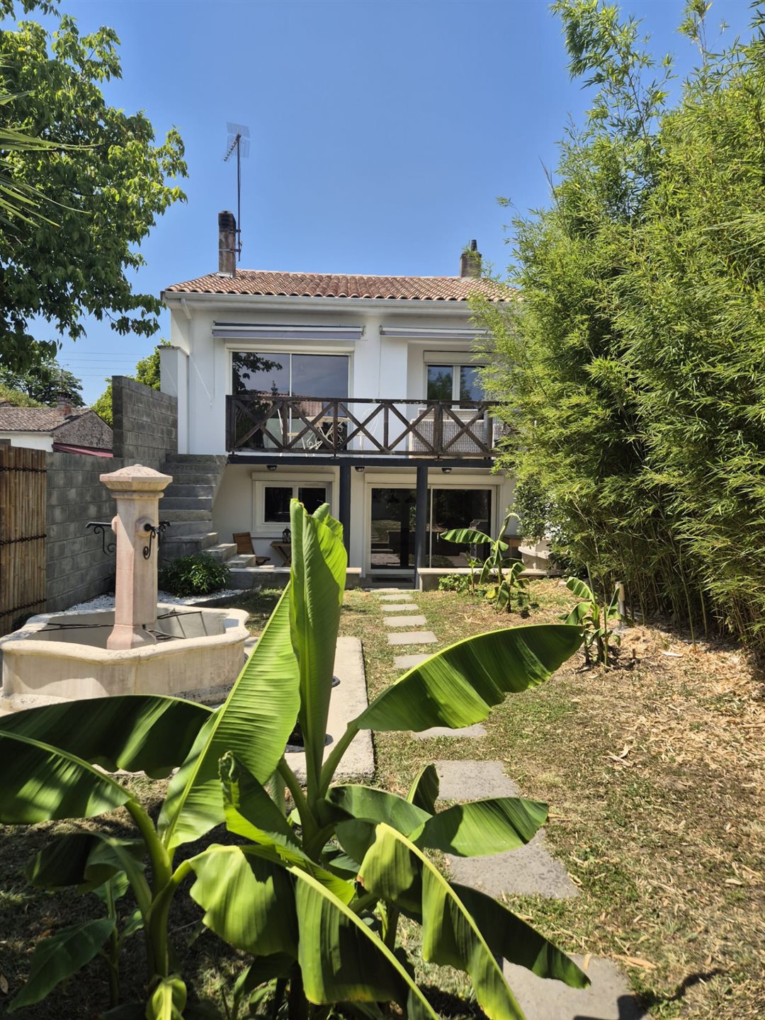 Maison à vendre, 105m², Sauveterre-de-Guyenne