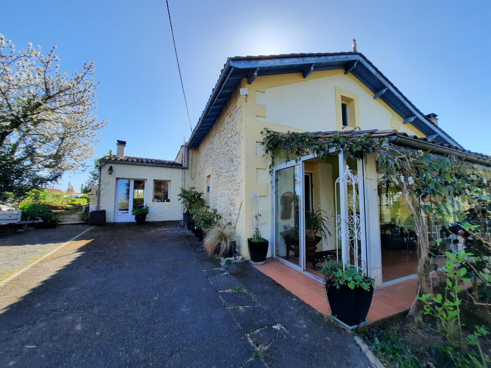 Maison à vendre, 179m², Castillon-la-Bataille