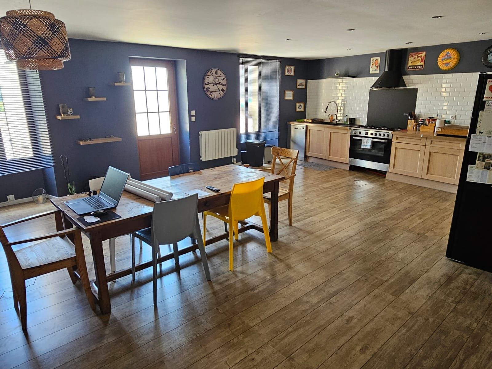 Maison à vendre, 120m², Sauveterre-de-Guyenne