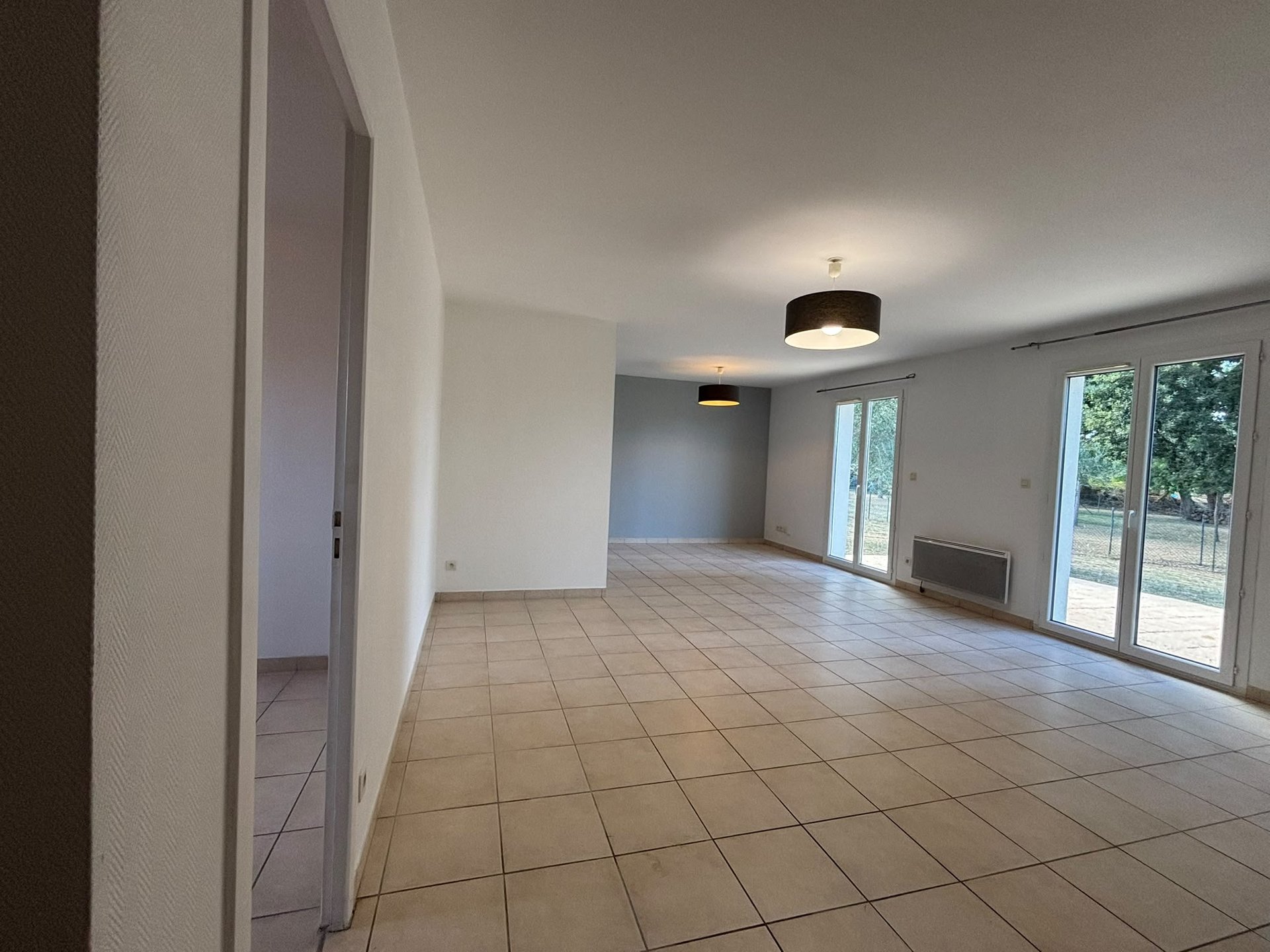 Maison à louer, 90m², Sauveterre-de-Guyenne