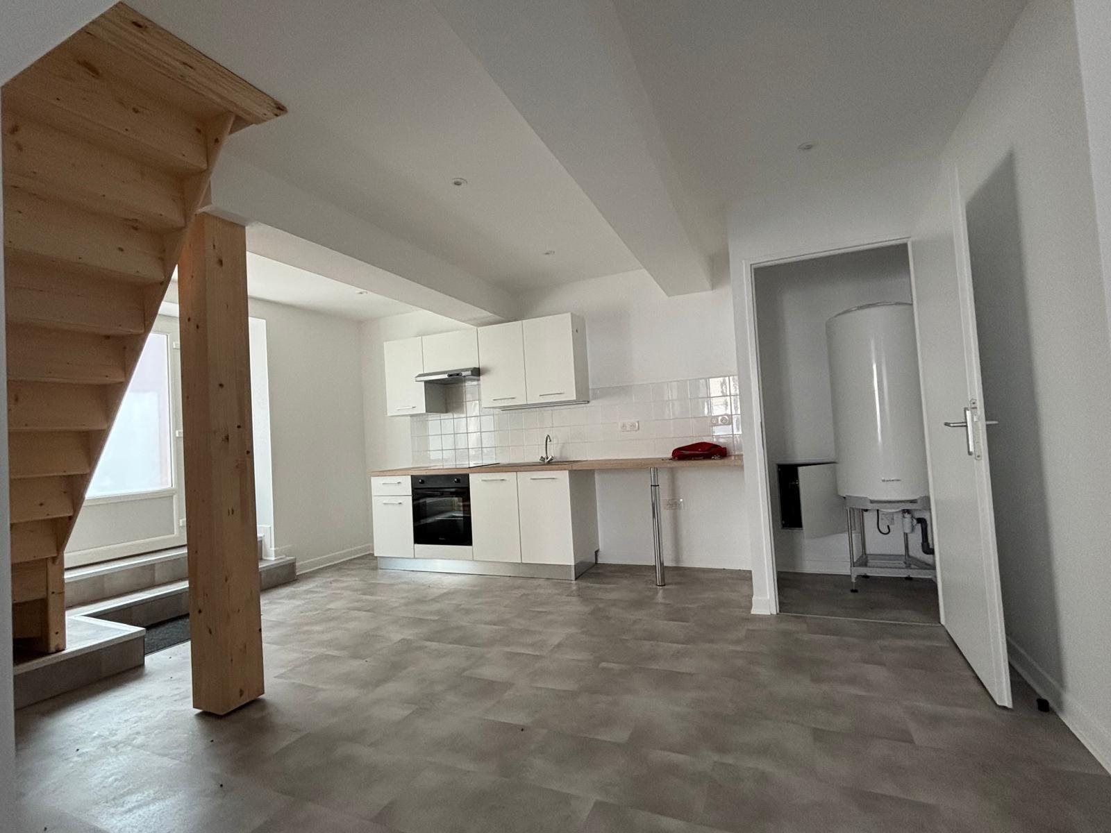 Appartement à louer, 58m², Sauveterre-de-Guyenne