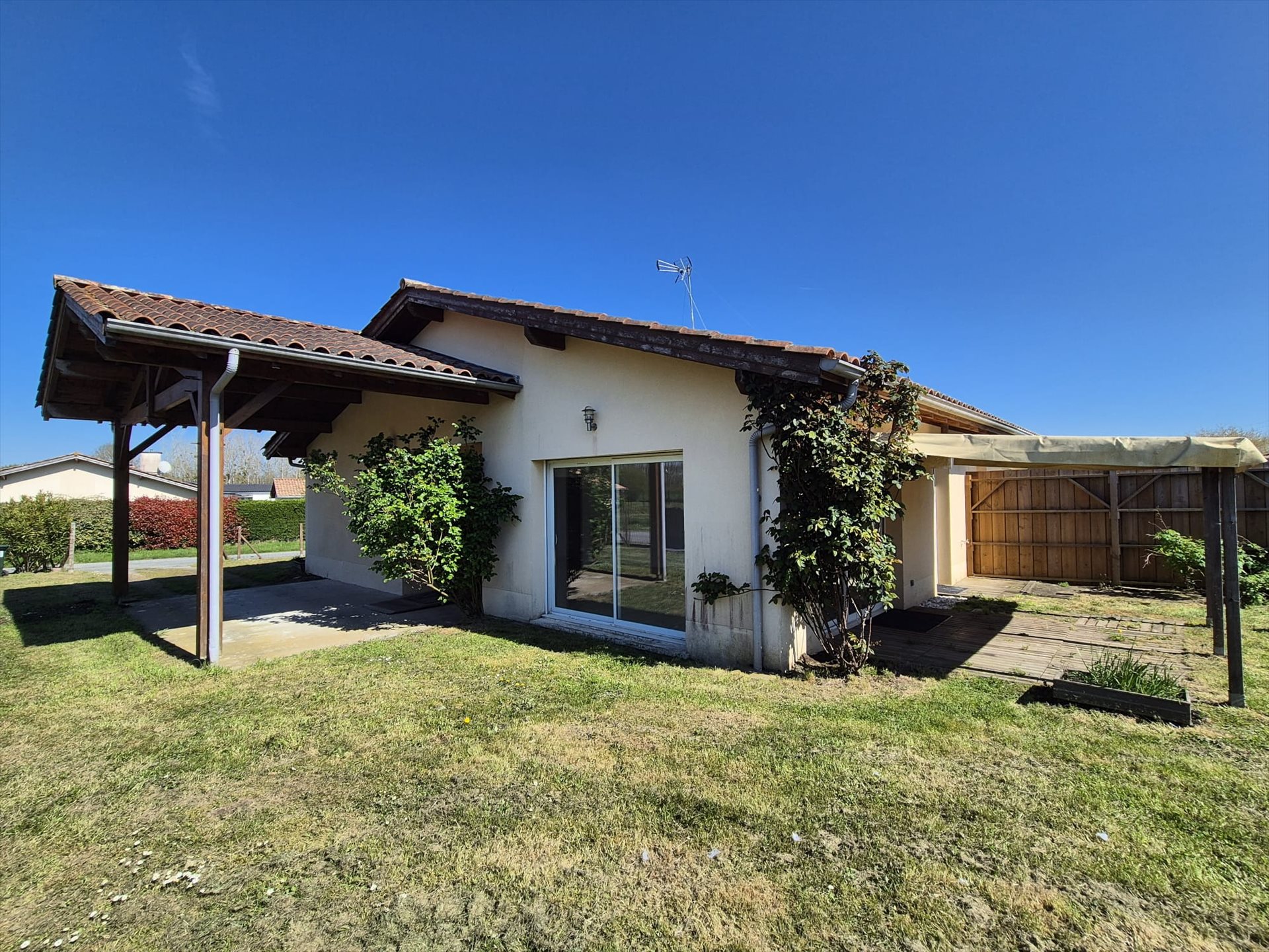 Maison à vendre, 71m², Morizès