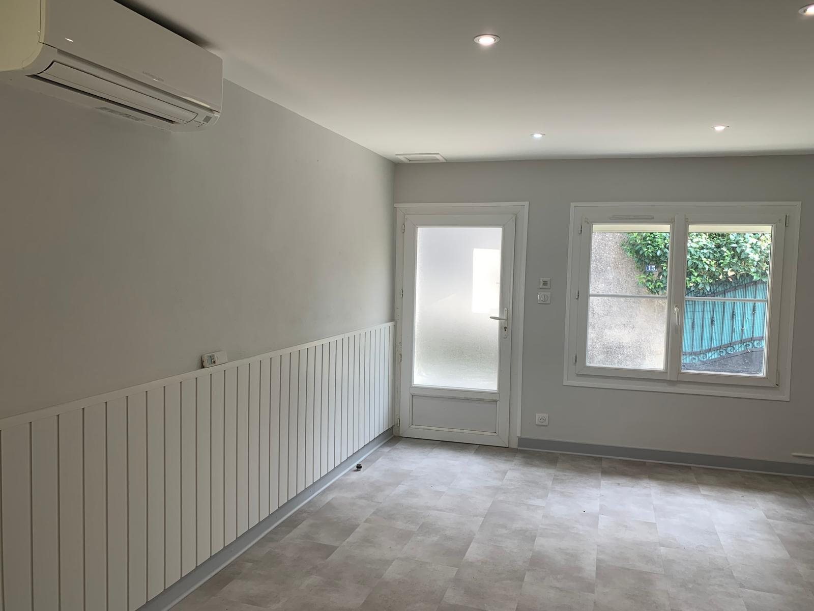 Maison à louer, 38m², Sauveterre-de-Guyenne