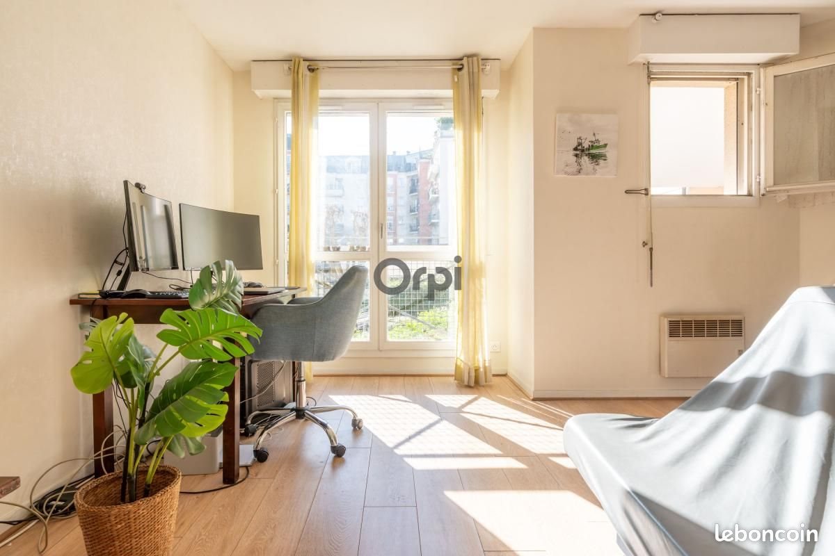Appartement à vendre, 26m², Saint-Maurice