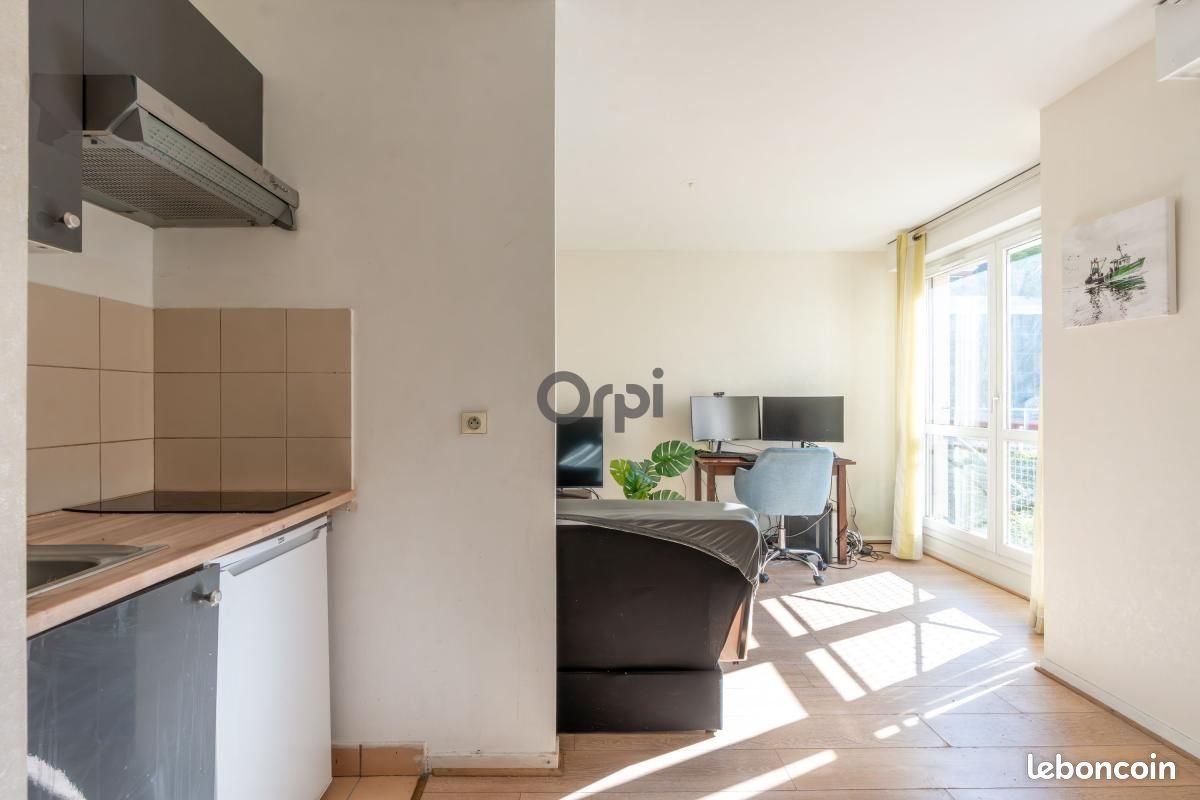Appartement à vendre, 26m², Saint-Maurice