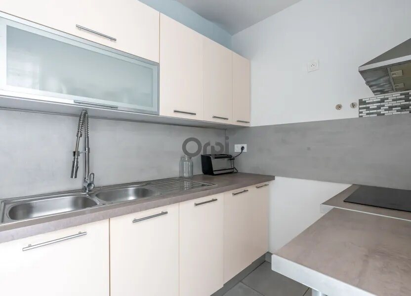 Appartement à vendre, 59m², Saint-Maurice