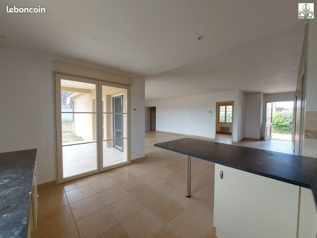 Maison à louer, 105m², Lux